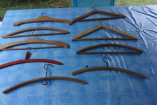 Cintres anciens bois d'occasion  La Couronne