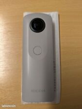 Camera ricoh theta d'occasion  Routot