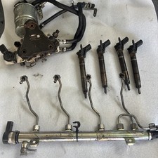 Iniettori pompa gasolio usato Iniettori pompa gasolio usato  Biancavilla