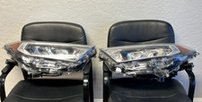 Conjunto de farol de LED para Toyota RAV4 LE XLE 2019-2022 lado esquerdo e direito comprar usado  Enviando para Brazil