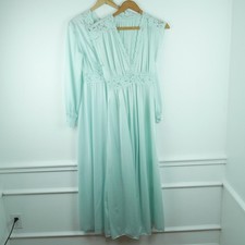 Olga small peignoir d'occasion  Expédié en Belgium