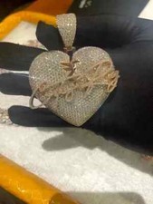 Pingente de nome personalizado coração de moissanita real corte redondo 3,2 quilates folheado a ouro amarelo 14K comprar usado  Enviando para Brazil