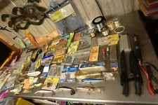 Lote de iscas para pesca em água salgada ganchos giratórios material líder ferramentas +++ comprar usado  Enviando para Brazil