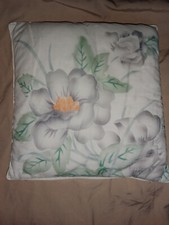 Coussin décoratif vintage d'occasion  Montmagny