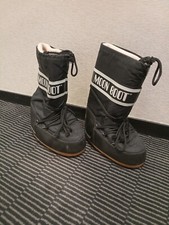 Bottes femme moon d'occasion  Romainville