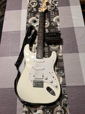 Chitarra elettrica squier usato Chitarra elettrica squier usato  Crema
