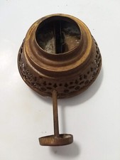 Lámpara de aceite de queroseno adornada de colección quemador de latón soporte chimenea segunda mano  Embacar hacia Mexico