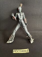 2002 mcfarlane she d'occasion  Expédié en Belgium
