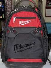 Usado, Mochila de ferramentas Milwaukee bolsa de trabalho 30+ bolsos base moldada vermelha/preta resistente comprar usado  Enviando para Brazil