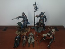 Assassin creed figure usato  Lenno