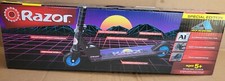 🛴 Navalha A 2 Rodas Scooter Synthwave Edição Especial 🆕️COMO MOSTRADO!!️ comprar usado  Enviando para Brazil