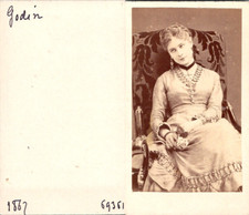 Actrice théâtre danse d'occasion  Pagny-sur-Moselle