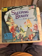 Livro ilustrado Walt Disney’s Sleeping Beauty Mary Martin 1958 ST-3911 LP comprar usado  Enviando para Brazil