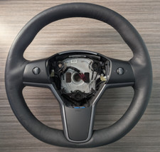 2017 2023 tesla d'occasion  Expédié en Belgium