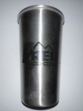 Copo de cerveja REI edição especial MiiR 16 oz aço inoxidável comprar usado Copo de cerveja REI edição especial MiiR 16 oz aço inoxidável comprar usado  Enviando para Brazil
