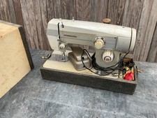 Máquina de costura doméstica vintage comprar usado  Enviando para Brazil