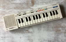 Casio PT-1 Instrumento Musical Eletrônico Teclado Vintage Funcionando PT1 comprar usado  Enviando para Brazil