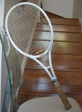 Usado, Raquete de tênis EMRIK ASSASSIN CERAMIC branca SYDNEY PU ok comprar usado Usado, Raquete de tênis EMRIK ASSASSIN CERAMIC branca SYDNEY PU ok comprar usado  Enviando para Brazil