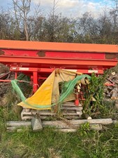 Fertilizer spreader tractor for sale Fertilizer spreader tractor for sale  SHIPSTON-ON-STOUR