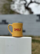Promoção exclusiva de filme SMILE. Caneca de café e kit odontológico comprar usado  Enviando para Brazil