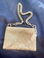 Vintage Paco Rabanne Gold Pixel 1969 Clutch Keychain With Gold Shoulder Chain comprar usado  Enviando para Brazil