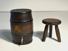 Banqueta e barril de vinho feitos à mão em miniatura 1:12 para casa de bonecas por Michael Mortimer, usado comprar usado  Enviando para Brazil