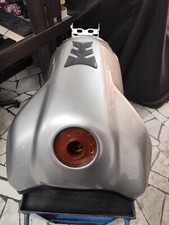 Serbatoio carburante yamaha usato  Bari