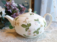 Wedgwood wild strawberry for sale  BRACKNELL