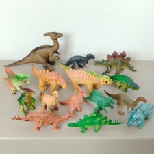 Lotto miniature dinosauri usato  Arezzo