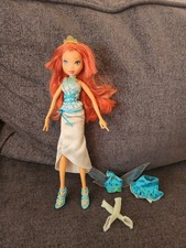 Bloom poupée winx d'occasion  Noisy-le-Grand