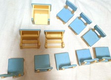 Conjunto de cadeira escolar, mesa, mesa para professor Sylvanian Forest comprar usado  Enviando para Brazil