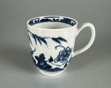 Porcelana inglesa antiga padrão cerca vela xícara de café Worcester c1765. comprar usado  Enviando para Brazil