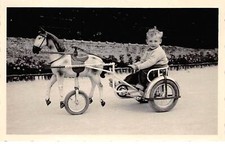 jouet voiture pedale d'occasion jouet voiture pedale d'occasion Expédié en Belgium