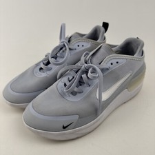 Nike women amixa for sale  Niota