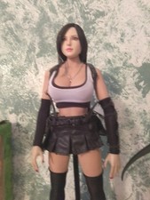 Tifa finale fantasy usato  Medole