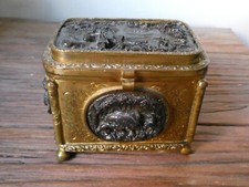 Boite coffret ancien d'occasion  Haubourdin
