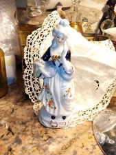 Jolie statuette biscuit d'occasion  Pont-l'Abbé