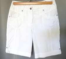 Bermuda femme 100 d'occasion  Paimbœuf