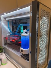 Liquid water cooled for sale  La Canada Flintridge