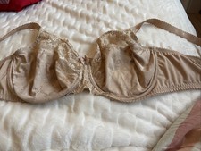 Bra size 38dd for sale  WARE