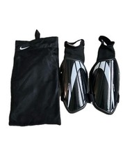 Protetor de canela Nike Charge Juniors futebol preto/branco tamanho M  comprar usado  Enviando para Brazil