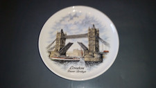 Placa colecionável em miniatura LONDON TOWER BRIDGE 4 polegadas de diâmetro Eva Air comprar usado Placa colecionável em miniatura LONDON TOWER BRIDGE 4 polegadas de diâmetro Eva Air comprar usado  Enviando para Brazil