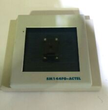 1pcs microsystems sm144fg d'occasion  Paris XVIII