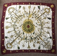 Hermes scarf châle d'occasion  Juvigné