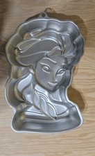 Molde para bolo festa de aniversário Wilton Disney Frozen Elsa princesa rainha #2105-4503 comprar usado Molde para bolo festa de aniversário Wilton Disney Frozen Elsa princesa rainha #2105-4503 comprar usado  Enviando para Brazil