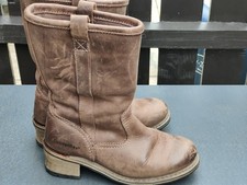 Women caterpillar chala for sale Women caterpillar chala for sale  DUNGANNON