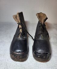 Ancienne chaussures restrictio d'occasion  Aix-les-Bains