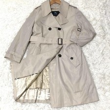 Burberry london trench usato Burberry london trench usato  Spedire a Italy