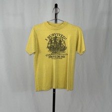 Usado, Vintage I Survived! Camiseta Vintage Captain Memo's Pirate Cruise comprar usado  Enviando para Brazil