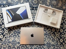 Apple macbook pro for sale  Charlottesville